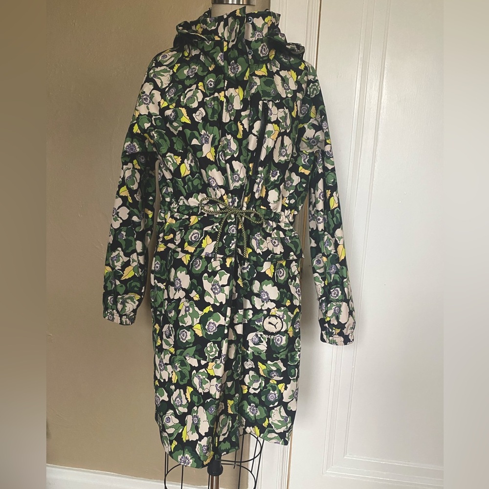 Puma X Liberty Rain Jacket Floral with hood
